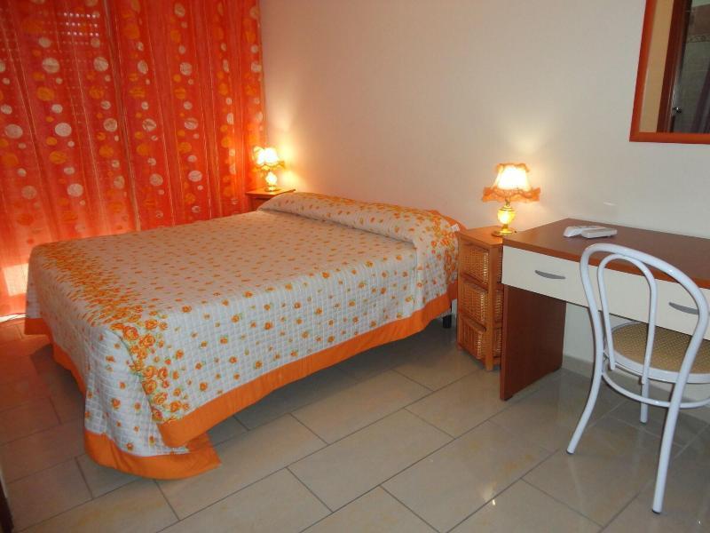 B&B Emmanuel Reggio di Calabria Ngoại thất bức ảnh